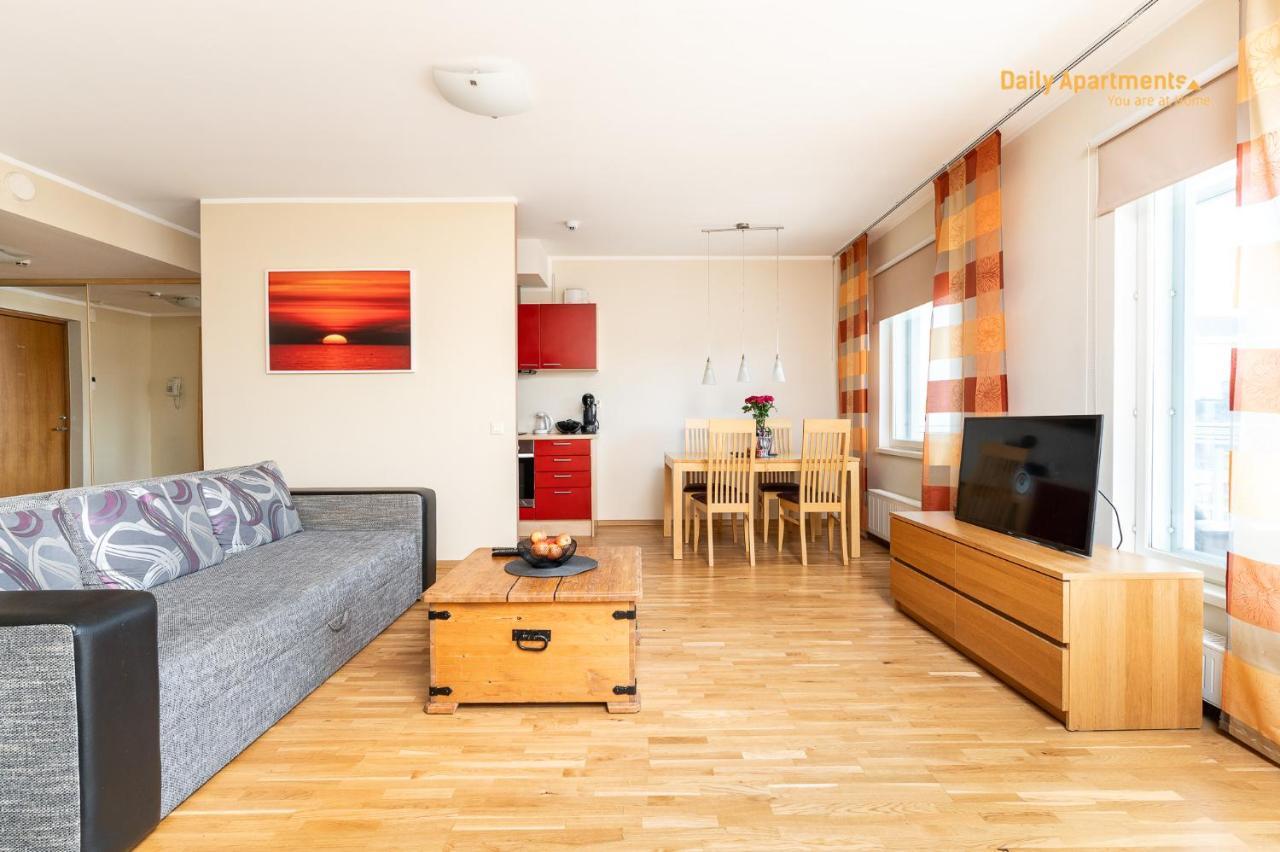 Luxury Suites - Viru Keskus By Rikas Hotels Tallinn Exterior photo